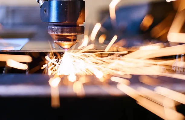 LASER CUTTING _ LASERSCHNEIDEN (1)